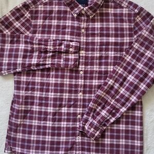 American Eagle Outfitters Men's Maroon and White Plaid Shirt Button Down Size XL